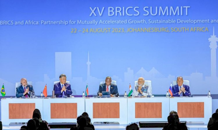 Brics terá seis novos países a partir de janeiro de 2024.
