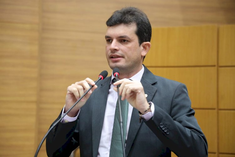 Deputado Paulo Júnior comemora anúncio de Consórcio para transporte e cobra subsídio.
