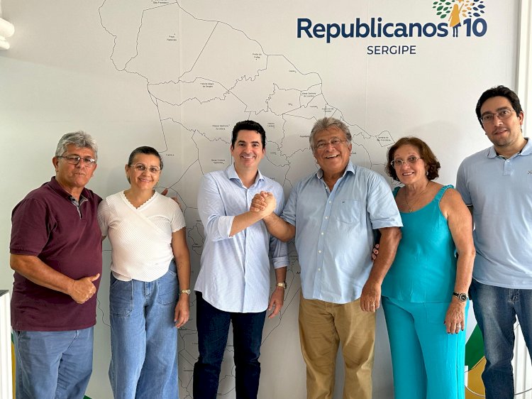 Atendendo convite de Gustinho Ribeiro, ex-senador filia-se ao Republicanos