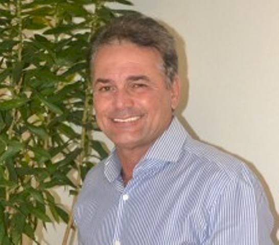 “Continuo pré-candidato e trabalhando”, esclarece Jorge Mitidieri